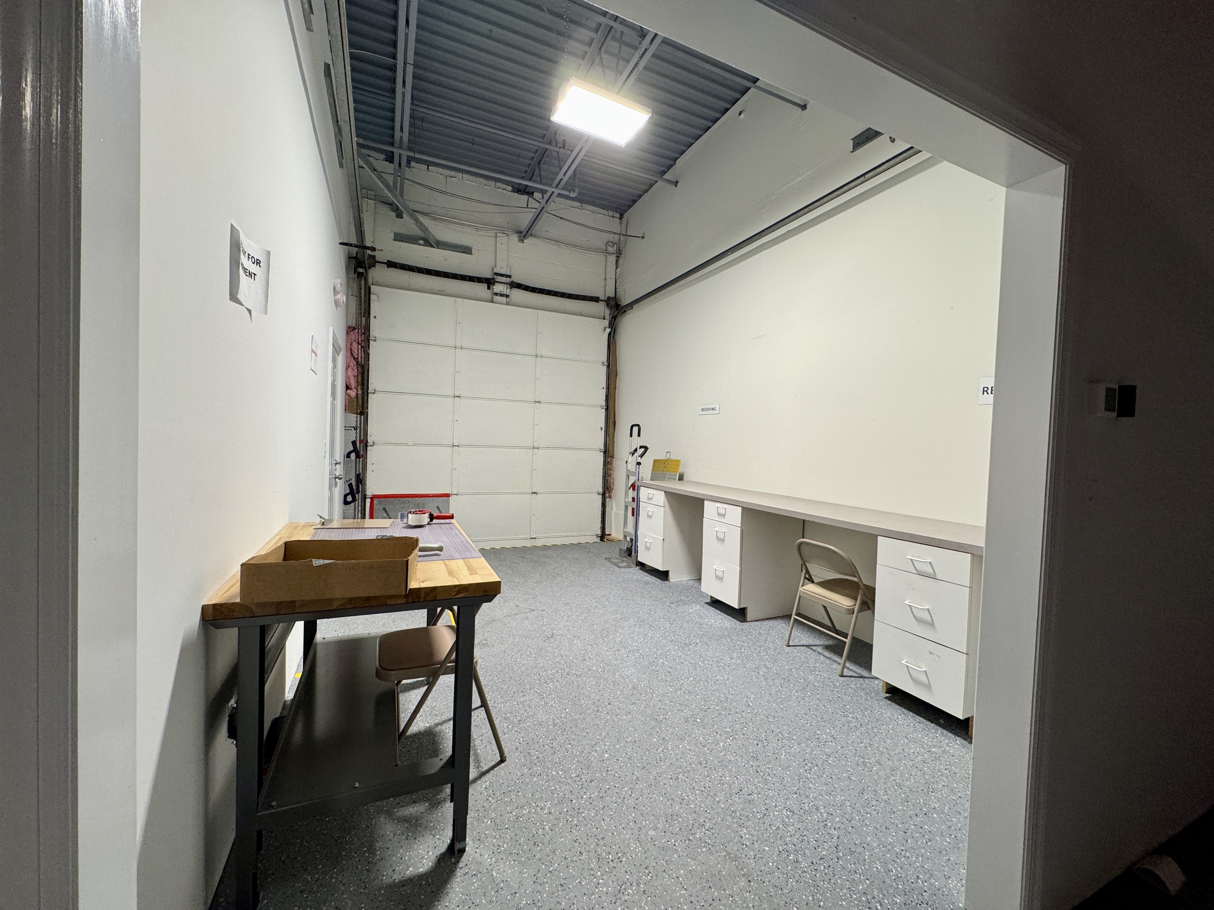 Receiving and shipping room